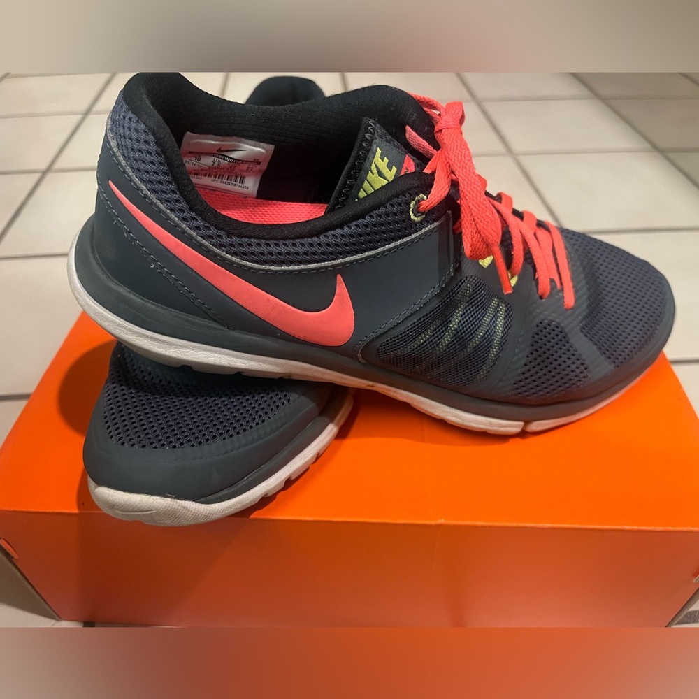Women’s Nike Flex